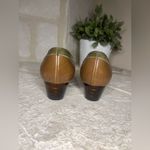 Florsheim Ramblers olive green/tan/brown Block Heels Leather Pumps Size 6 Green Photo 6