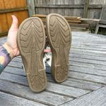 Minnetonka  Women's Silverthorne Thong‎ Sandal white size 9 Photo 9