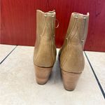 BEEK Women's honey brown leather Ankle Boots size 9 NWT Photo 2