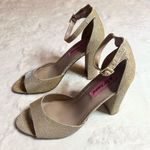 Betsey Johnson  Gold Glitter Shimmer Peep Toe Ankle Strap Block Heels Size 8.5 Photo 2