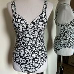 Anne cole Size 6 One Piece Swimsuit Photo 0