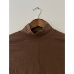 Athleta  GAP Ascent Seamless Turtleneck Mock Soft Merino Wool S Rustic Beige Tan Photo 5