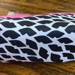 Victoria's Secret Small Victoria’s Secret coin bag Photo 4