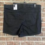Time and Tru Women's Classic Black Jean Shorts Size undefined Photo 2