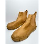 BP  Chelsea Boots Nya Faux Suede‎ Tan Size 10 Lug Sole Ankle Booties Photo 6