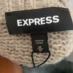 EXPRESS NWT Soft and Stretchy Sweater Photo 4