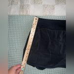 Lululemon  Black Pace Rival Skirt size 6 Photo 2