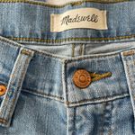 Madewell  Midrise Perfect Vintage Jeans Straight Leg Light Wash Size 25 Photo 5