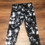 Nordstrom  Size Small Tie Dye Yoga Athletic Leggings. Photo 4