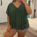 Green Boutique Top Size L Photo 0