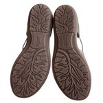 Like New Earth Brand Leather Aloha Sandals
Gold Size 8.5 Photo 8