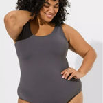 Torrid  Sculpting Knit Bodysuit Size 1X Gray Photo 0