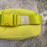 Lululemon Everywhere Belt Bag Photo 2