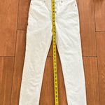 Madewell 9 Mid Rise Skinny Jeans in White Stepped with Button Fly, Size 28 Photo 4