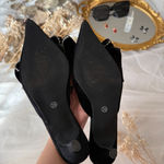 Black Velvet Rhinestone Trim Pointed Toe Bow Kitten Heels Size 7.5 Photo 4