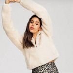 Good American NWT Half Zip Sherpa Essentials-Lined Luxe Pullover Kangaroo Pocket Photo 7