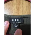 a.n.a  Green Button Front Woman’s Short Sleeve Top Size Small Photo 4