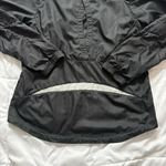 Nike VTG Y2K  Womens Size Medium Top Windbreaker Sweatshirt Black Full Zip 90s Photo 9