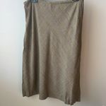 Dana Buchman Dana Bachman pencil skirt wool blend tweed pattern in size 12. Photo 0