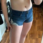 Silver Jeans Cute lace jean shorts Photo 0
