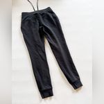 Lululemon Women's Black Scuba Jogger Sweats size 6 Photo 2