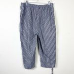 Dress Barn  Grey & White Striped Drawstring Ankle Capri Pants Size 16W Photo 1