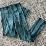 Lululemon  Wonder Under Leggings with side pockets Photo 0