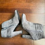 Impo  booties size 10 preowned in excellent condition Photo 2