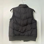 Gap  Down Puffer Vest Women's Size XS Black Y2K Warm Ski Photo 1