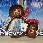 Disney parks Snacks ice cream bar Minnie Mouse ears NWT Photo 1