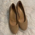 Vionic  Elegant Tan Women's Block Heel Shoes size 7 excellent condition Photo 2