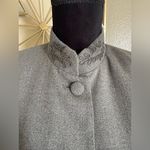 Valerie Stevens Gray Embroidered Blazer 100% pure wool size 12 Photo 2