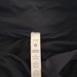Lululemon shorts Photo 3