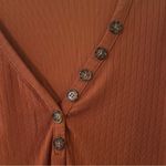 Rue 21 Women’s Burnt Orange V-Neck Henley Ribbed Long Sleeve Top Photo 3