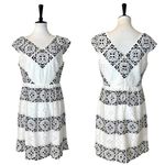 New York & Company Cream Black Lace Eyelet Cap Sleeve Vneck Dress Women's Size 8 Photo 11