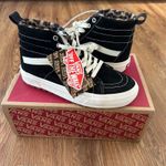 Vans MTE sk8-hi top insulated waterproof black suede animal print boots 7.5 new Photo 0