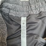 Lululemon NWT Hotty Hot Short II 2.5" Heather Lux Multi Black Shorts Size 12 Photo 5