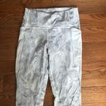 Lululemon breezy dot tight Photo 2