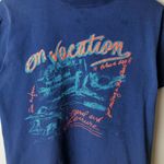 80s Distressed Vintage On Vacation T Shirt Blue Medium M USA Travel Leisure Logo Photo 4