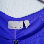 Athleta ‎ Sleeveless Ruched Back Blue Pacifica Tank 2.0 Rashguard Photo 3