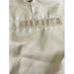 Liz Claiborne  Shorts Womens 8 Khaki Beige Pleated Front Pockets Photo 8