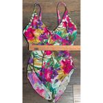 SUNSETS One Piece Swimsuit 34DD Colorful Floral Print Ruched Bust Bathing Suit Size M Photo 4