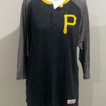 Mitchell & Ness  gray P 3/4  sleeve shirt Photo 7
