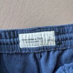 Abercrombie & Fitch  Essential Sweat-shorts Photo 2