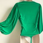EXPRESS NEW Deep V Neck 3/4 Balloon Sleeve Bodysuit Extra Small Solid Green Photo 3