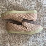 Steve Madden Cute pink  madden sneakers shoes. Lightly worn. Photo 2