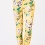 Zyia  reflective Light n Tight leggings Yellow floral print Mesh detail Size 6-8 Photo 9