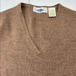 Old Navy  Men's Brown V-Neck Sweater Photo 4