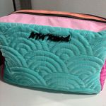 Betsey Johnson weekender double zip make-up/toiletries bag Photo 0