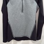 Under Armour  Gray and Black ColdGear 1/4 Zip Size Small EUC Photo 2